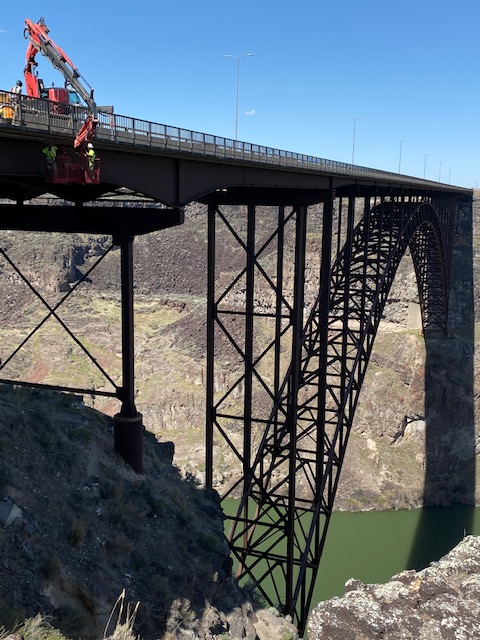 Perrine Bridge fiber optic